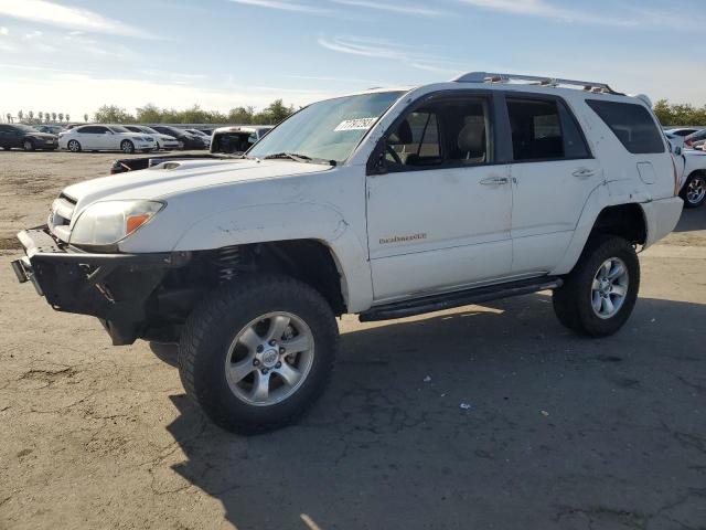 2004 Toyota 4Runner SR5