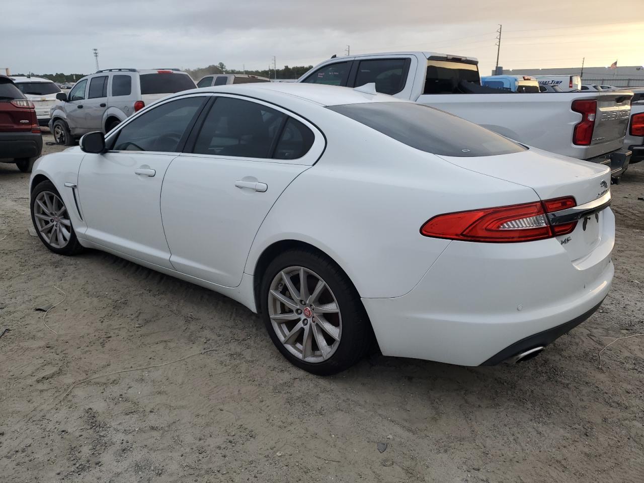 sajwa0es6epu11078 SAJWA0ES6EPU11078 2014 Jaguar Xf