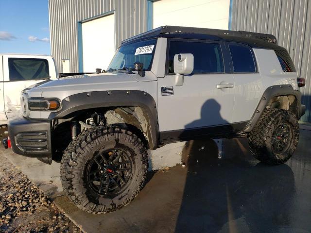 2014 Toyota FJ Cruiser 