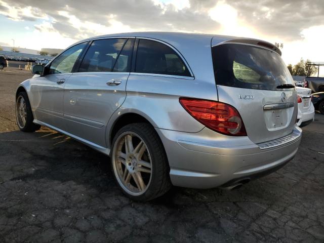 2007 Mercedes-Benz R 500 VIN: 4JGCB75E17A043069 Lot: 75413813