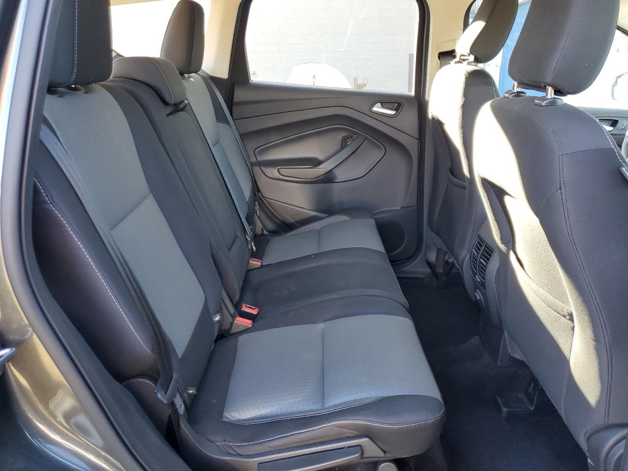 2019 Ford Escape Se vin: 1FMCU9GD2KUA38027