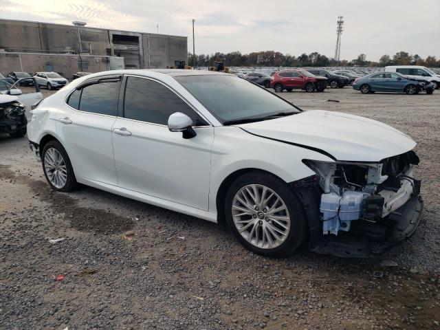 2018 TOYOTA CAMRY L - 4T1B11HK6JU019515