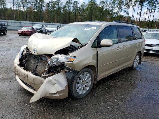 2014 Toyota Sienna XLE