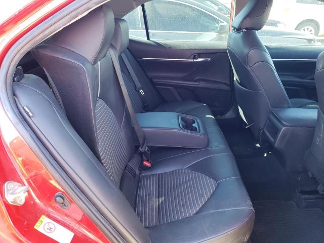  TOYOTA CAMRY 2019 Червоний