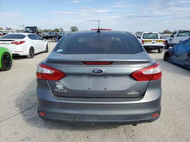 1FADP3F25EL419657 Ford FOCUS SE