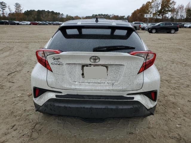 NMTKHMBX0KR084564 Toyota C-HR XLE 6