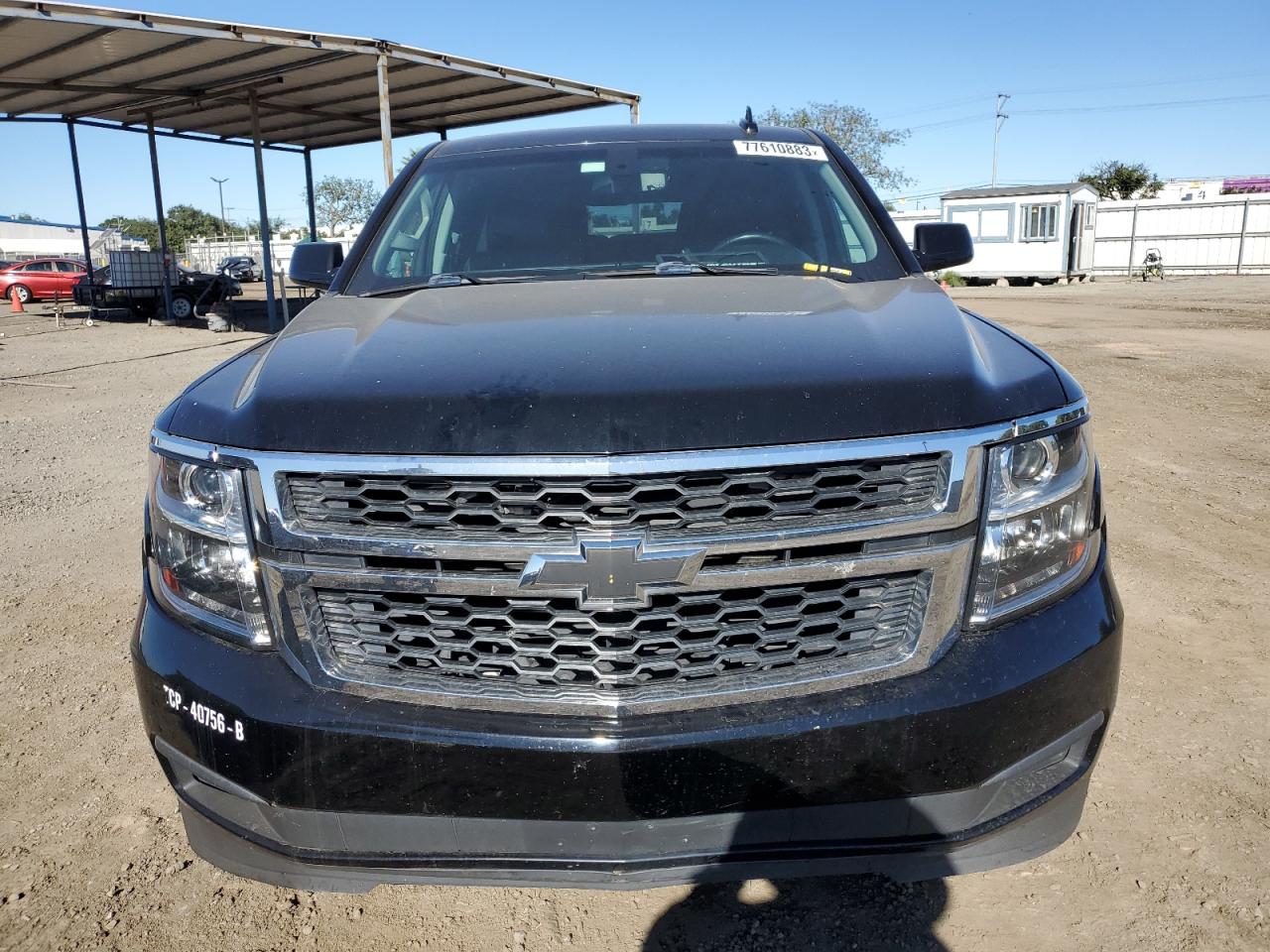 2018 Chevrolet Suburban C1500 Ls vin: 1GNSCGKC2JR359192