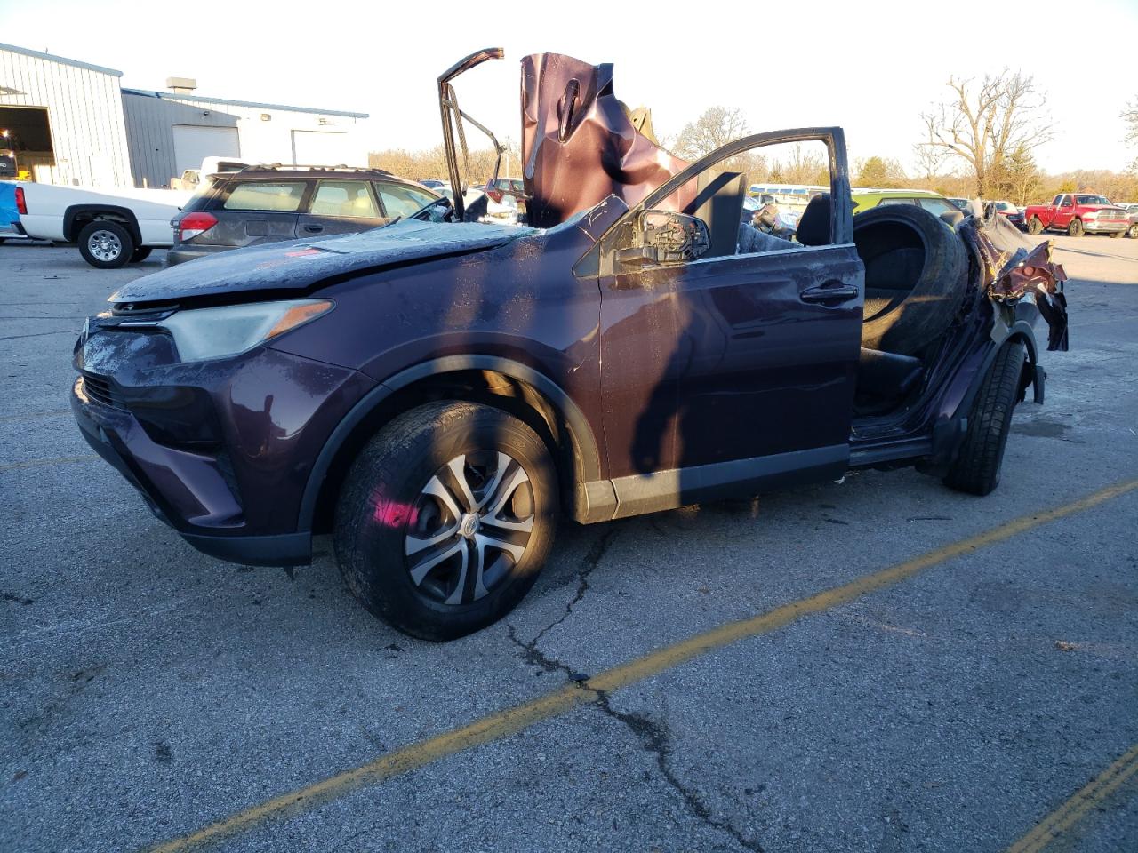 Lot #3316769416 2016 TOYOTA RAV4 LE