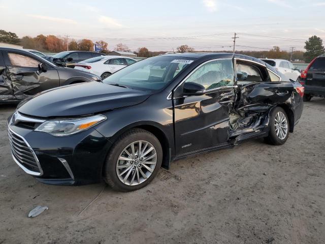 2017 Toyota Avalon Hybrid 