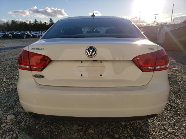 2015 VOLKSWAGEN PASSAT S - 1VWAS7A38FC114963