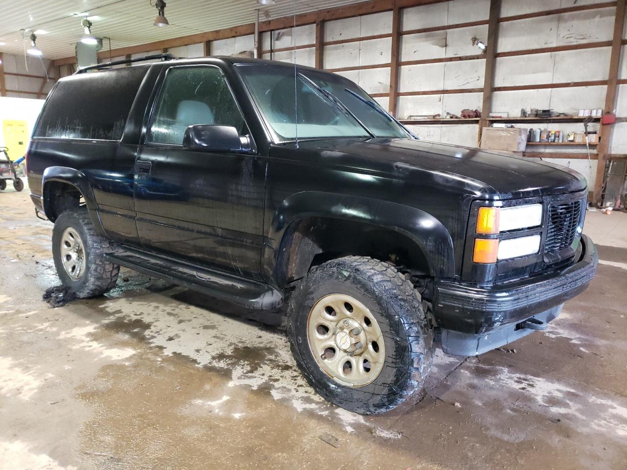 3GKEK18R8VG525954 1997 GMC Yukon