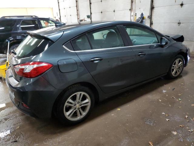 Vin: 3g1be6sm0hs520676, lot: 77098603, chevrolet cruze lt 20173