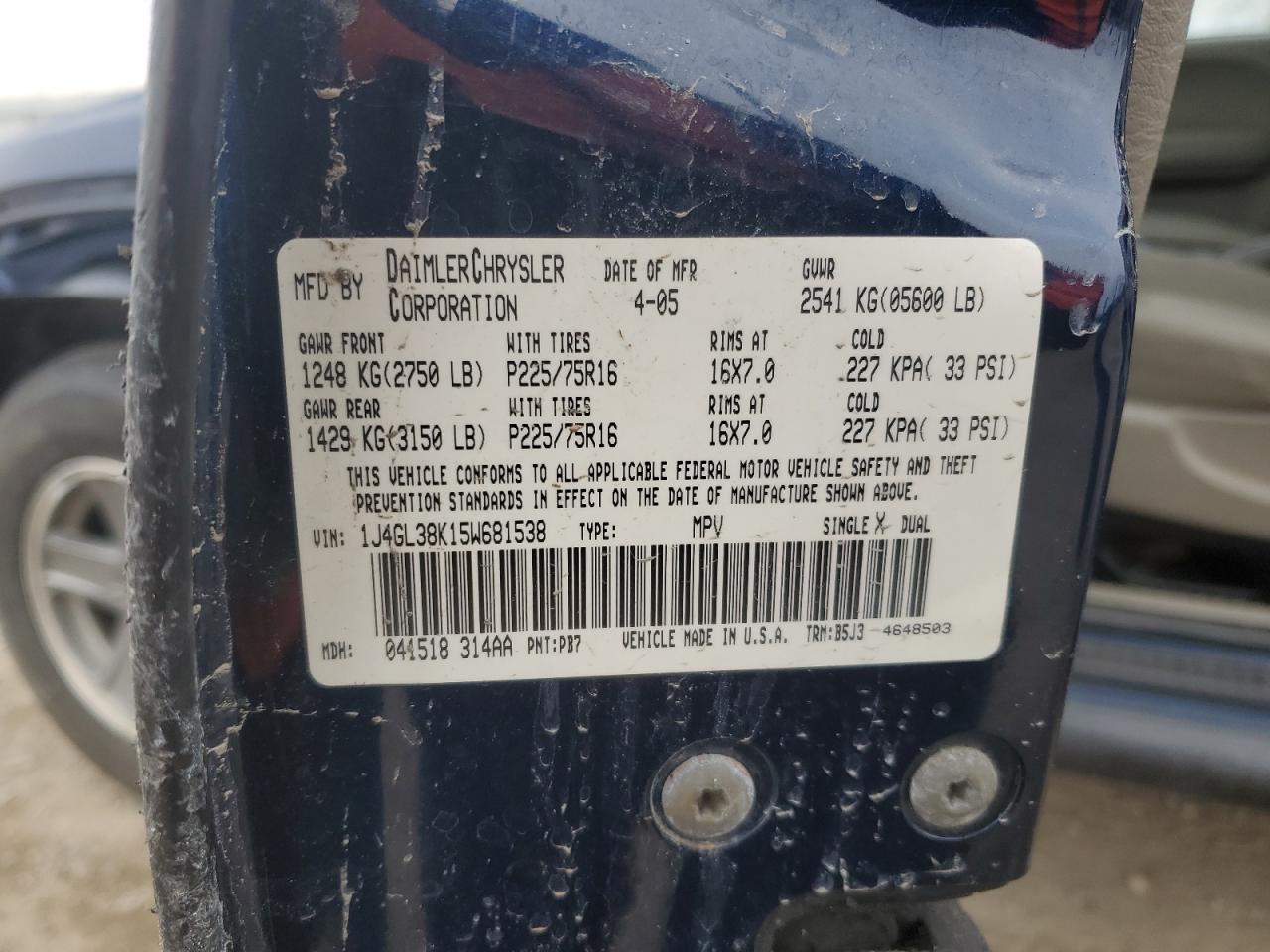 1j4gl38k15w681538 1J4GL38K15W681538 2005 Jeep Liberty Renegade