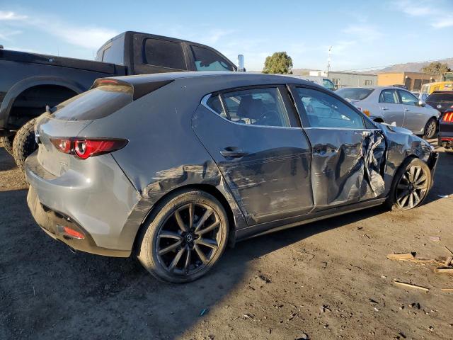 JM1BPALL2N1517110 Mazda 3 PREFERRE 3