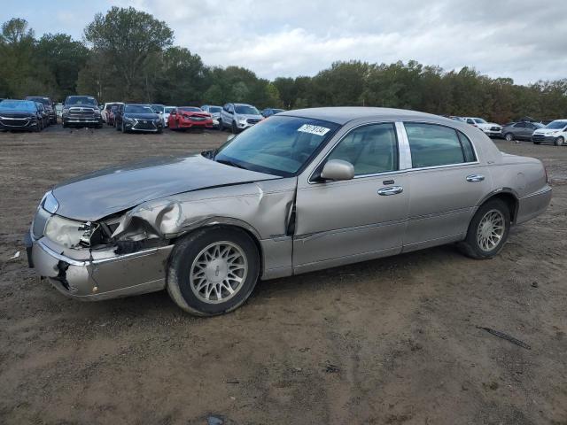 2000 LINCOLN TOWN CAR S #2962478720