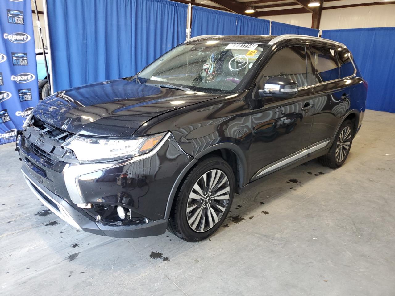  Salvage Mitsubishi Outlander