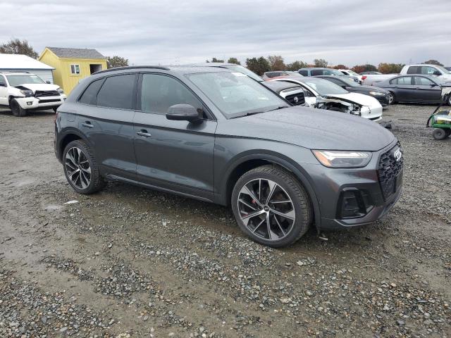 VIN WA1C4AFY2M2028598 2021 AUDI SQ5 no.4