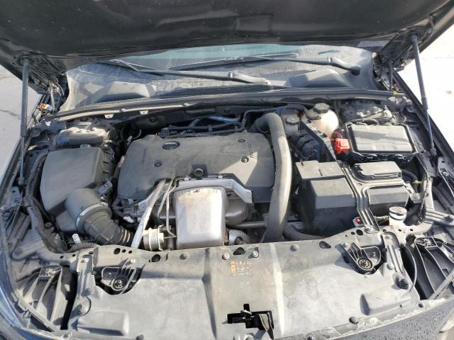 2018 BUICK REGAL ESSE W04GP6SX3J1150780