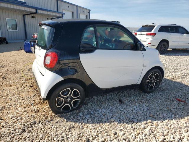 SMART FORTWO 2018 white  electric WMEFJ9BA2JK303239 photo #4