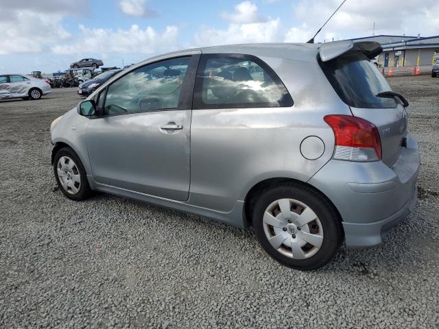 TOYOTA YARIS 2009 silver  gas JTDJT903X95222992 photo #3