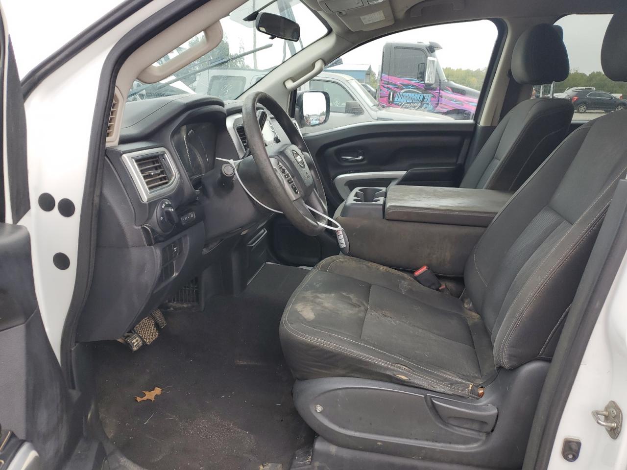 Lot #3022743294 2017 NISSAN TITAN S