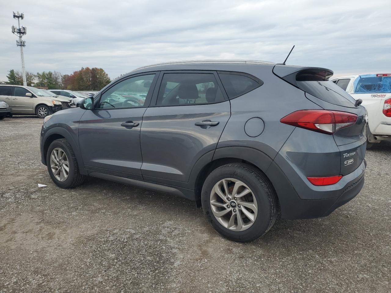 Lot #3033256813 2016 HYUNDAI TUCSON LIM