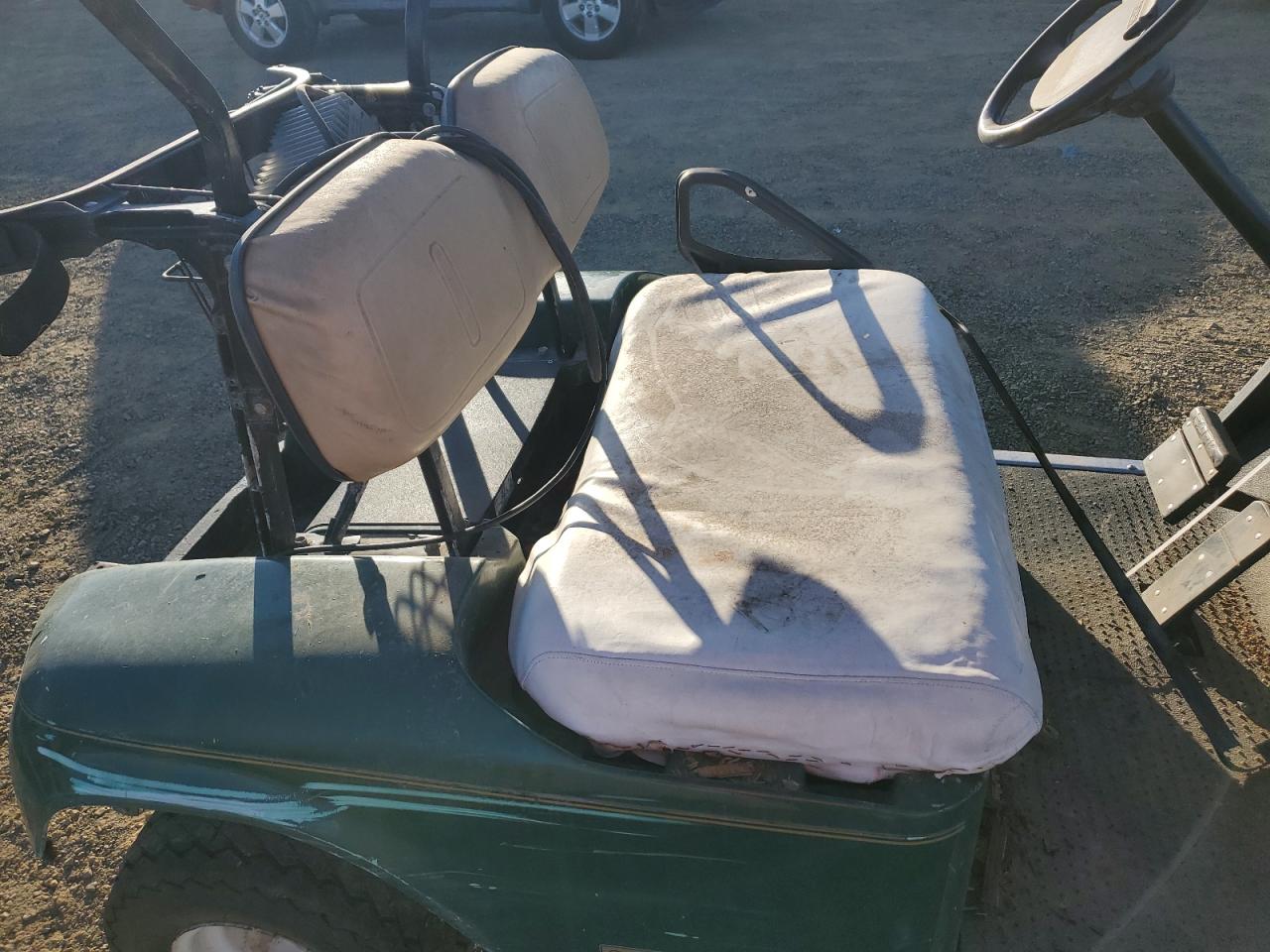 Lot #2979242984 2000 OTHER GOLF CART