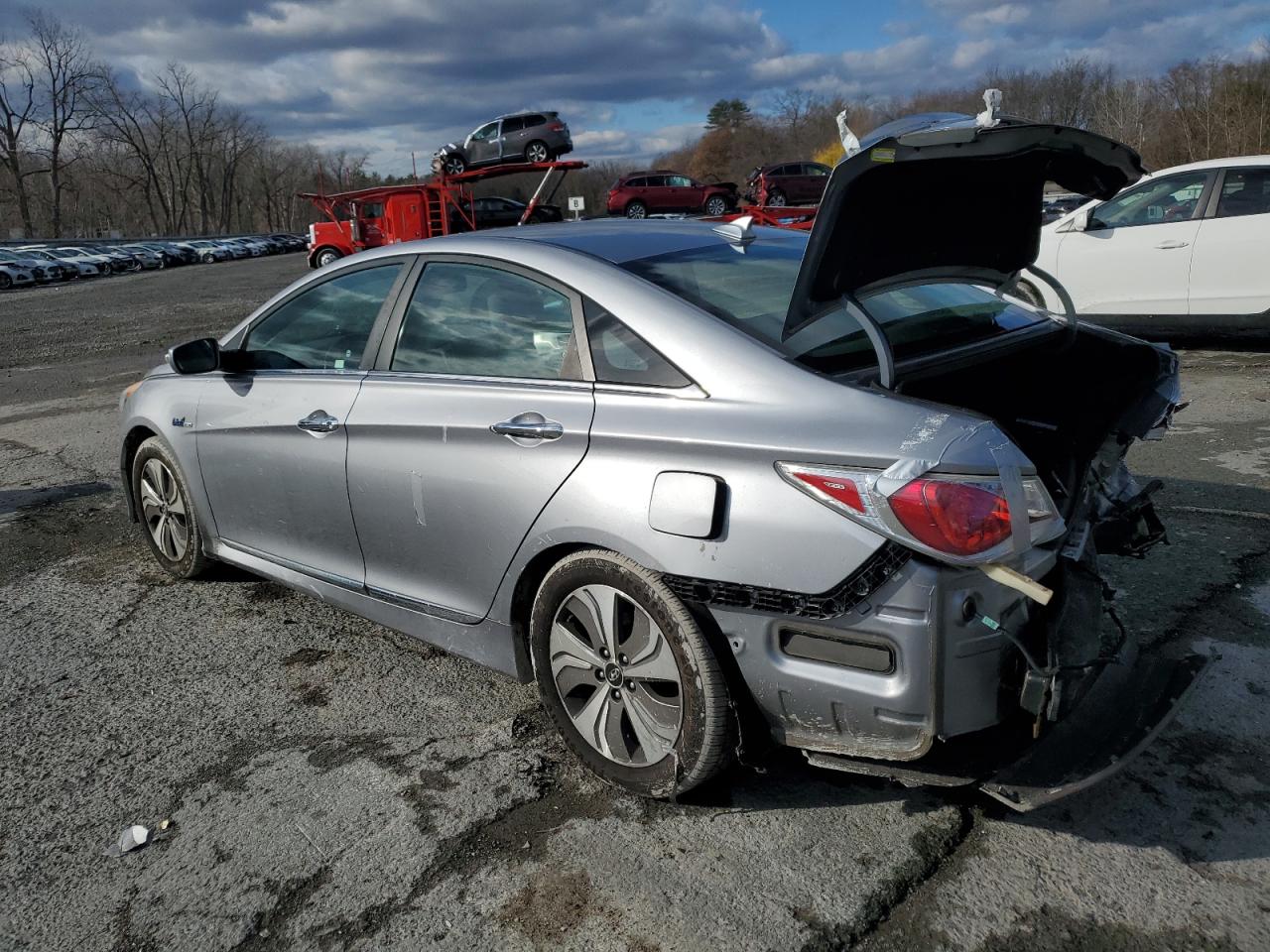 Lot #3033307815 2015 HYUNDAI SONATA HYB