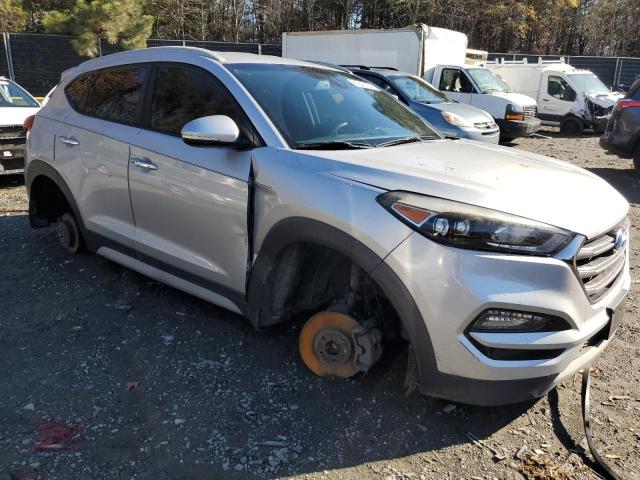 2017 HYUNDAI TUCSON KM8J3CA20HU403862