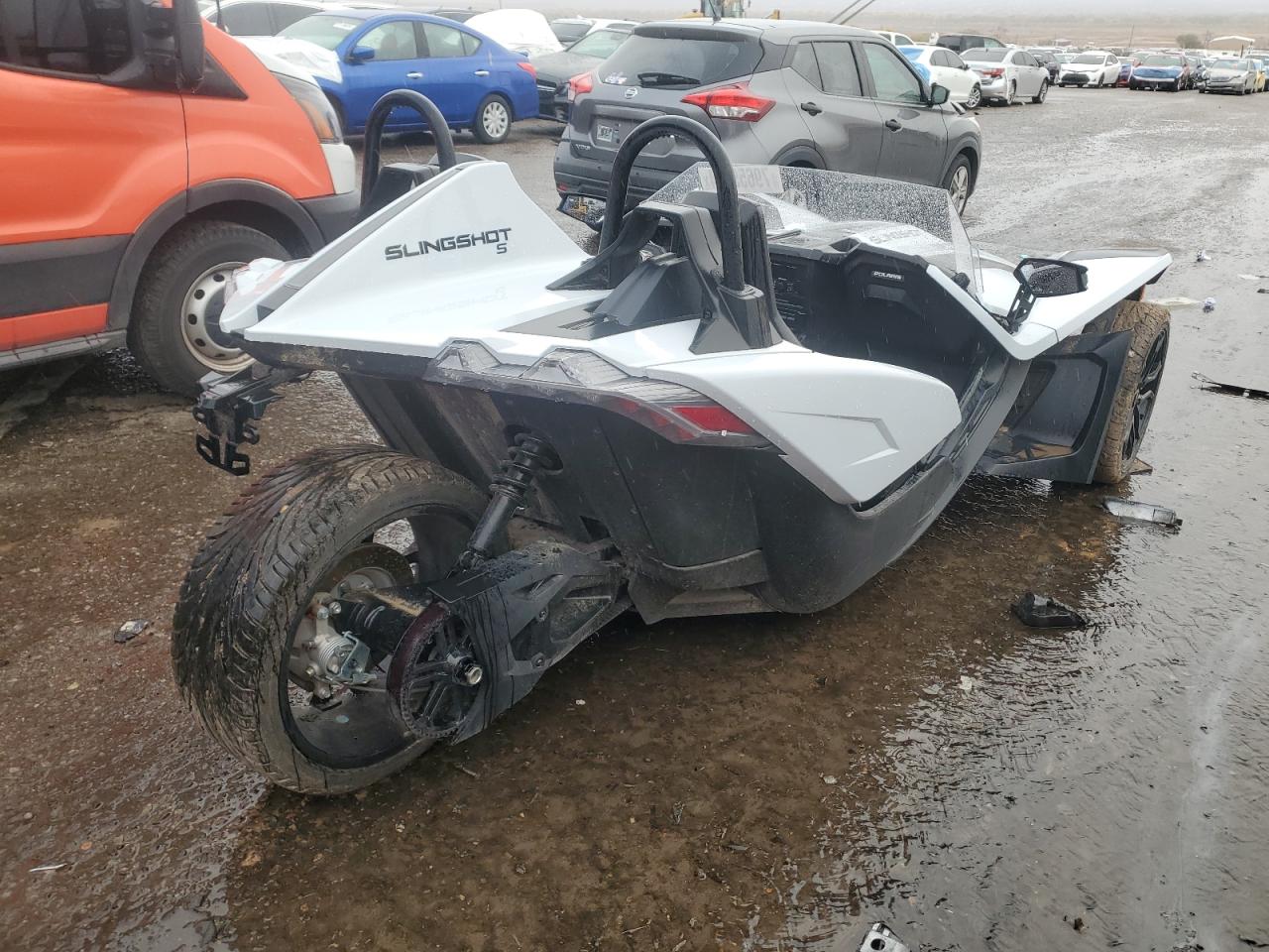 Lot #3023183232 2023 POLARIS SLINGSHOT