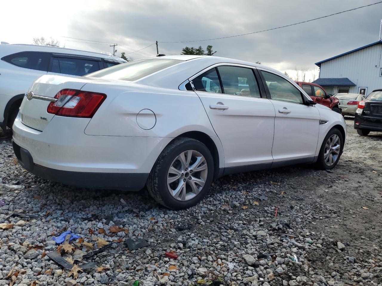 Lot #2994208262 2011 FORD TAURUS SEL