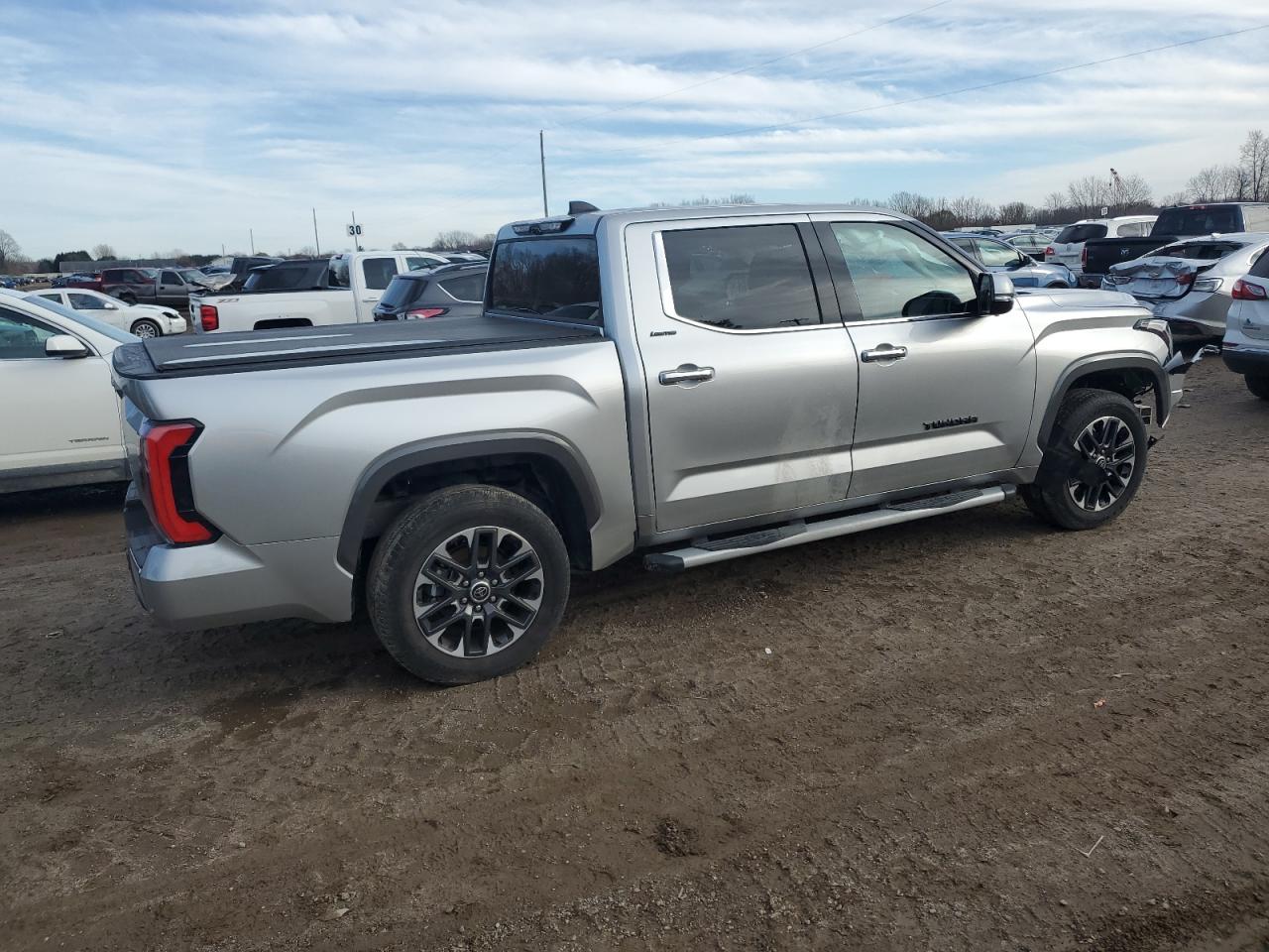 Lot #2988665279 2022 TOYOTA TUNDRA CRE