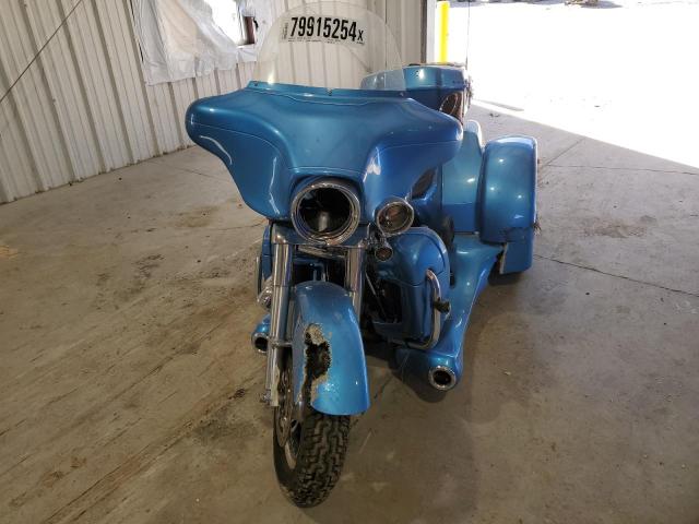 2011 HARLEY-DAVIDSON FLHTCUTG 1HD1MAM13BB853158