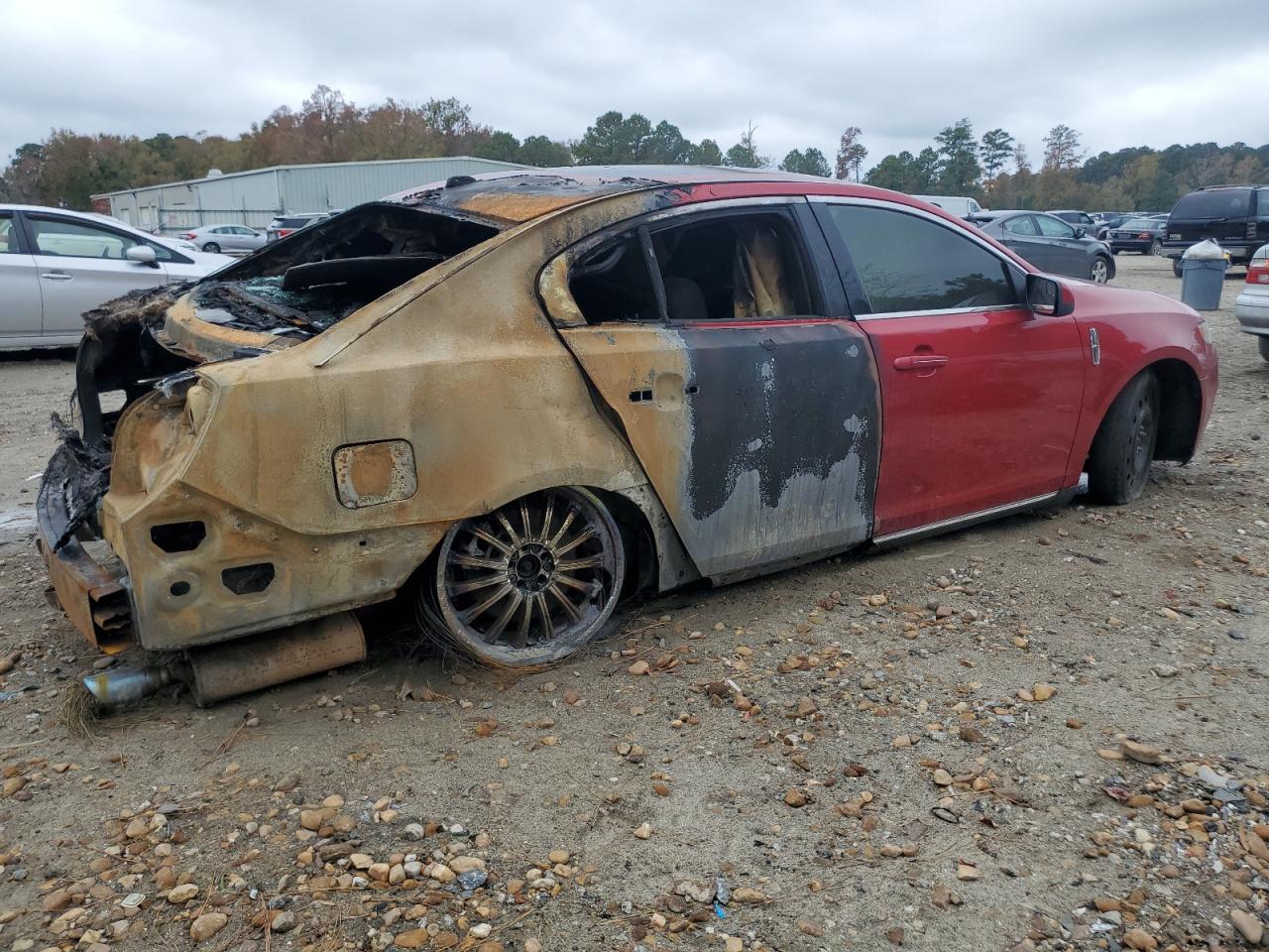 Lot #2979037660 2010 LINCOLN MKS