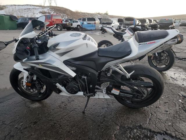 2007 HONDA CBR600 RR JH2PC40037M008617