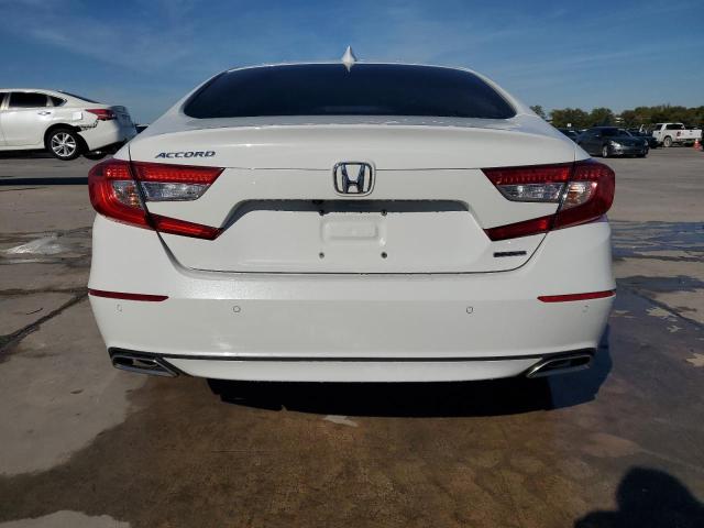 2018 HONDA ACCORD TOU - 1HGCV1F92JA144138