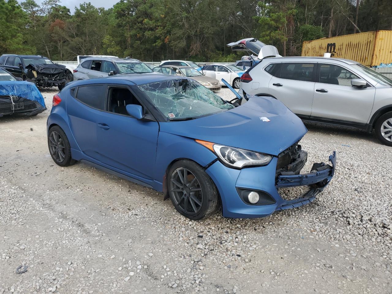 Lot #3027200296 2016 HYUNDAI VELOSTER T