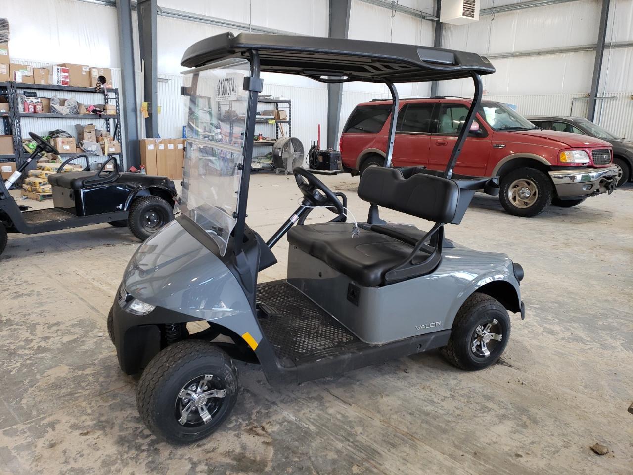 Lot #3008785118 2024 EZGO GOLF CART