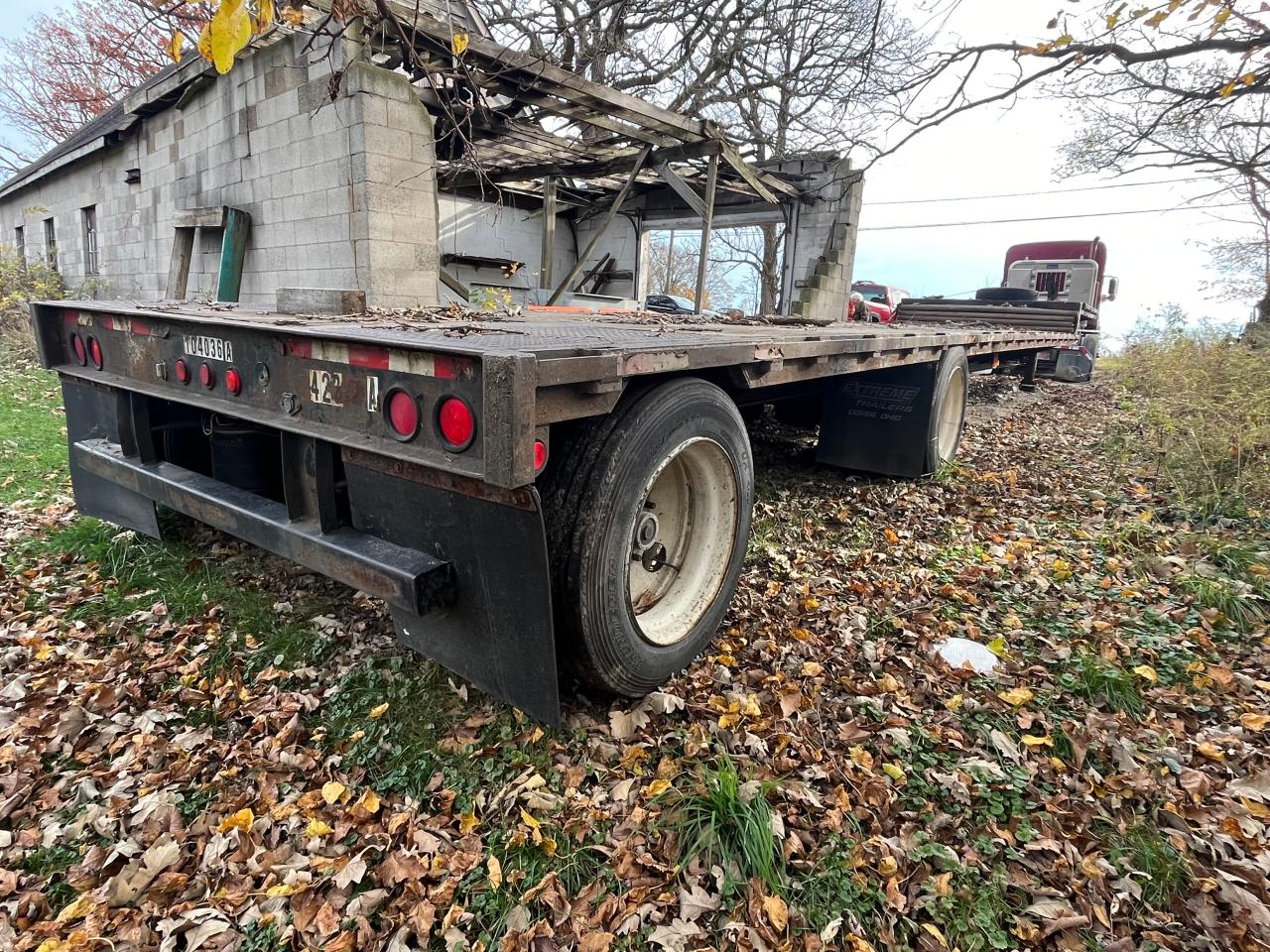 Lot #2991360346 2000 BROWN TRAILER OTHER