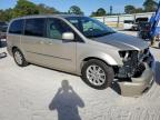 CHRYSLER TOWN & COU photo