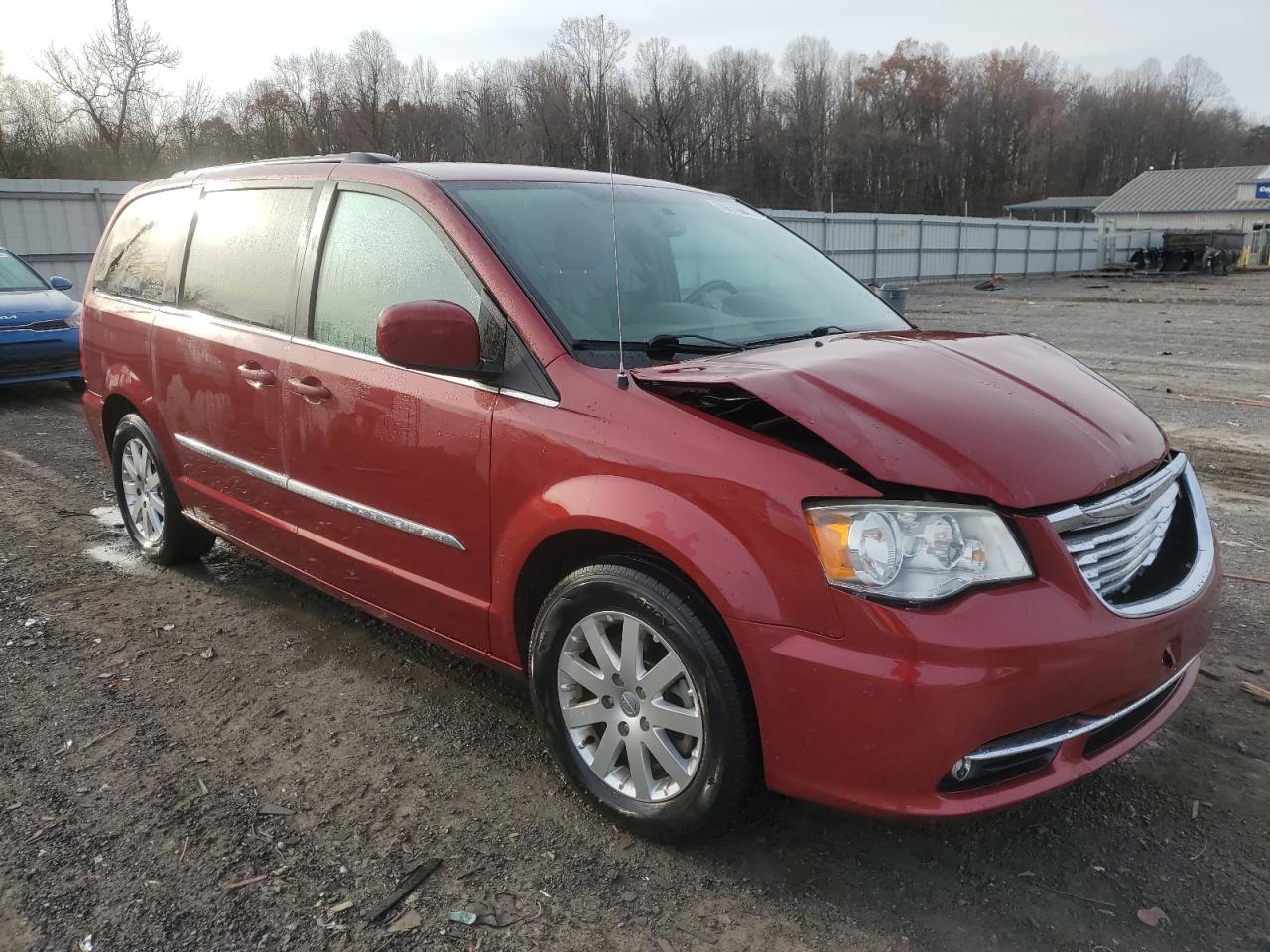 Lot #2986998814 2016 CHRYSLER TOWN & COU