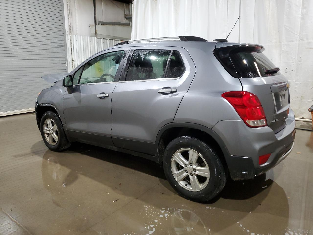 Lot #2986489312 2020 CHEVROLET TRAX 1LT