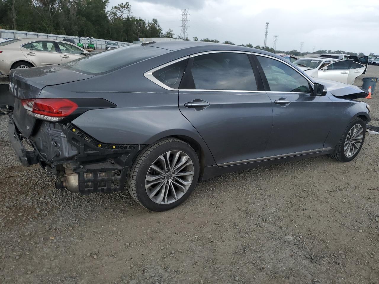 Lot #3034289062 2015 HYUNDAI GENESIS 3.