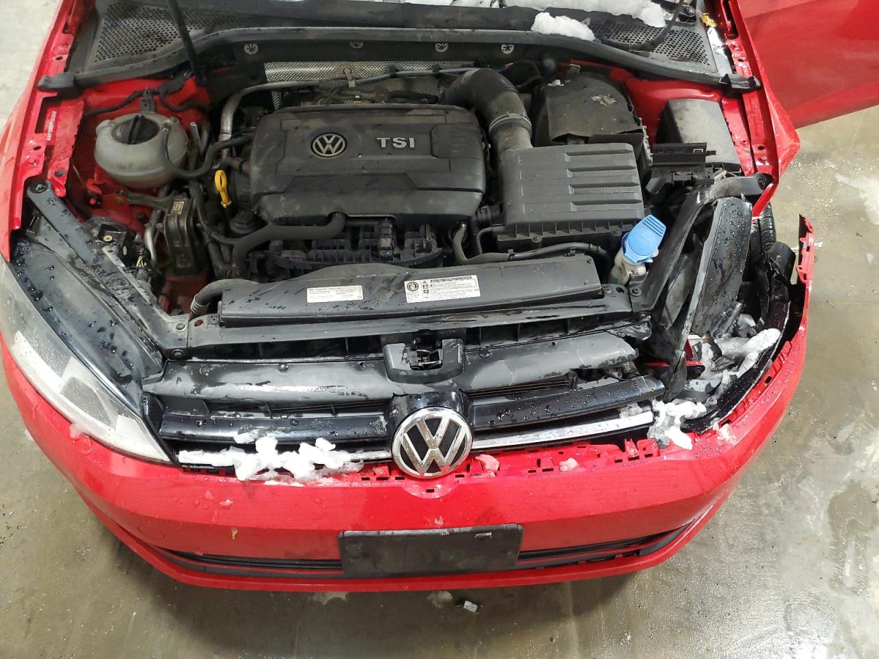 Lot #3049632688 2016 VOLKSWAGEN GOLF S/SE