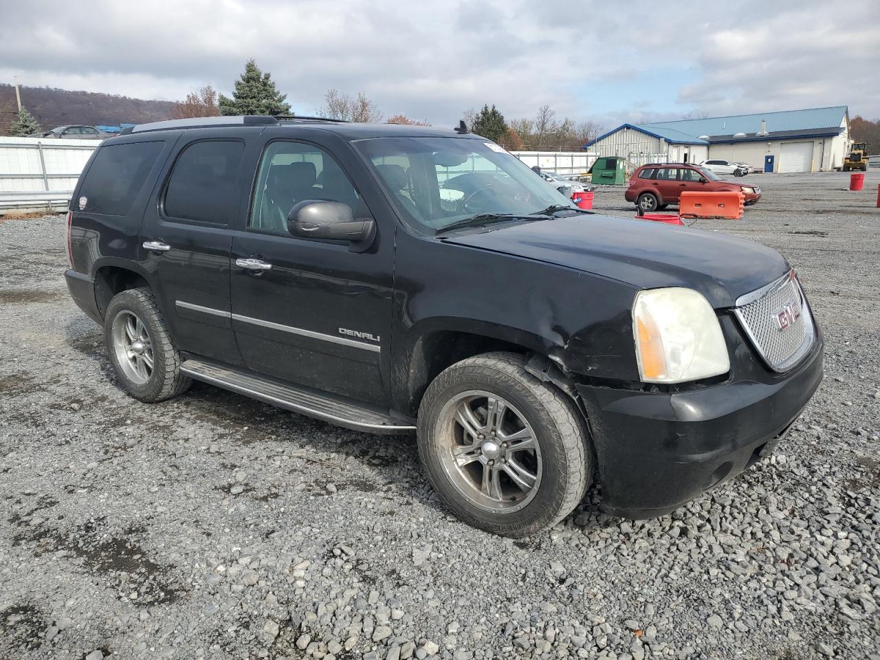 Lot #2989202644 2011 GMC YUKON DENA