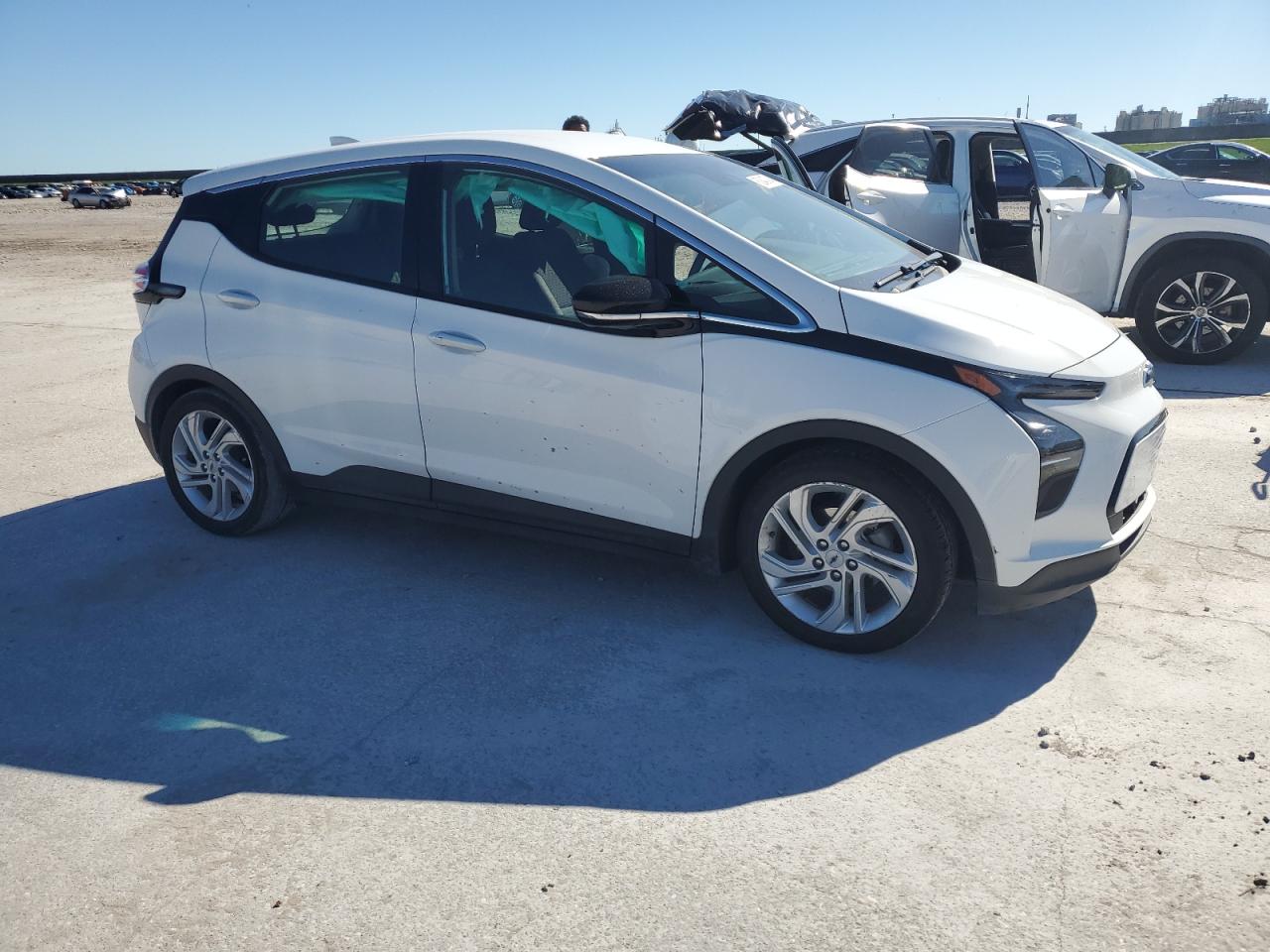 Lot #3042033212 2023 CHEVROLET BOLT EV 1L