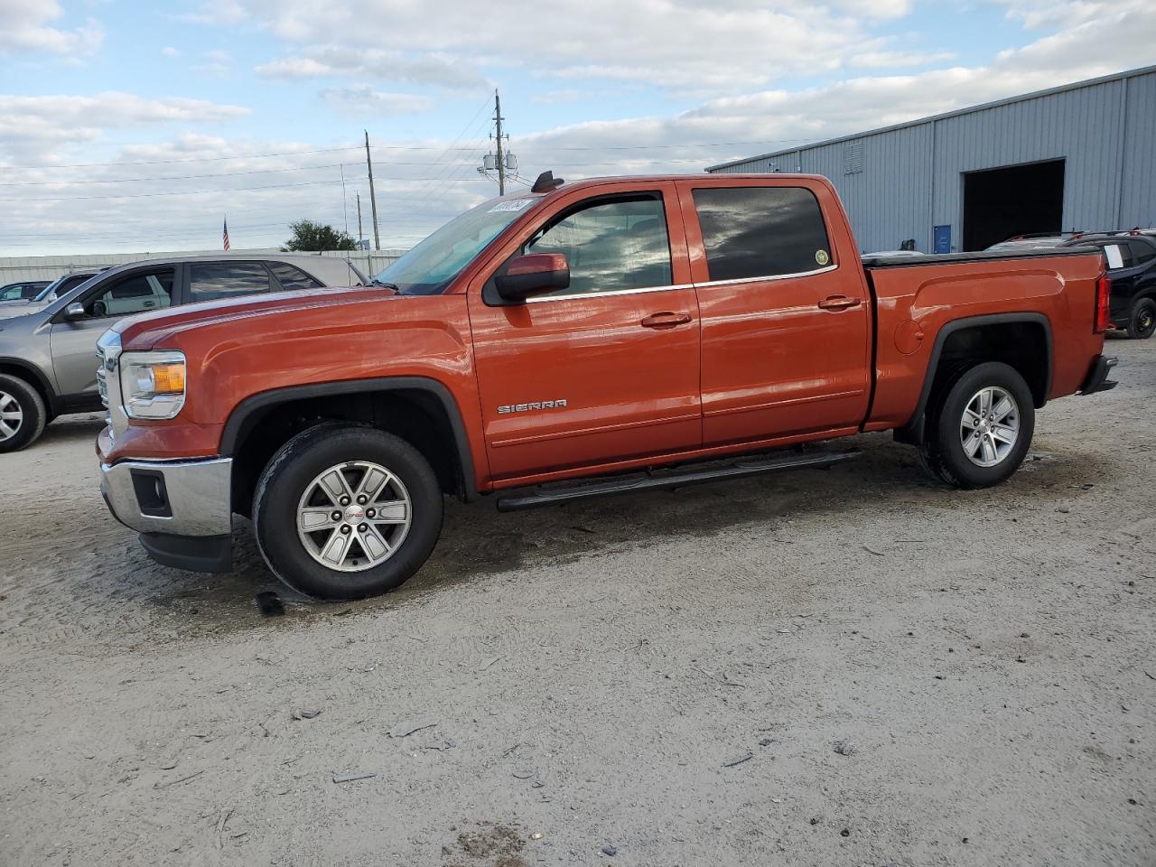 Lot #3029692108 2015 GMC SIERRA C15