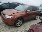 MITSUBISHI OUTLANDER photo