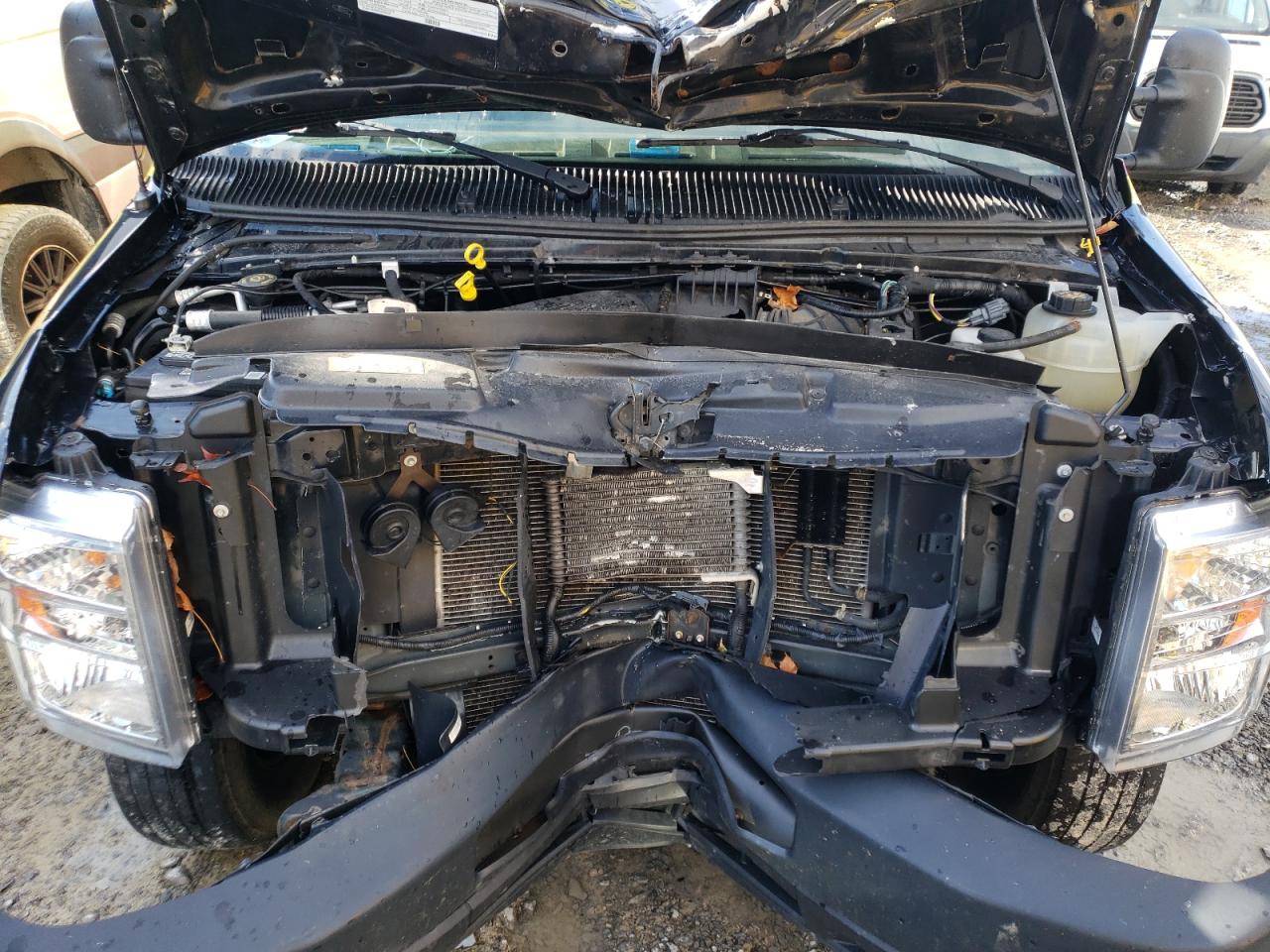 FORD ECONOLINE E350 SUPER DUTY CUTAWAY VAN