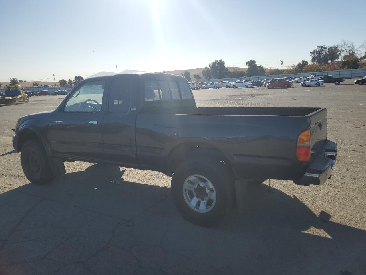 Lot #2974362459 2000 TOYOTA TACOMA XTR